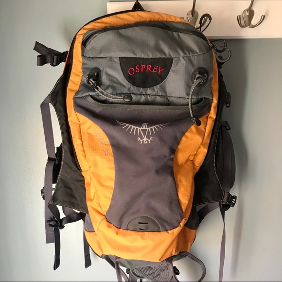 Osprey Bags Osprey Stratos 24 Pack Backpack With Bonus Gifts Poshmark